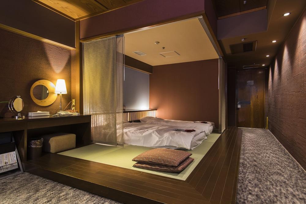 Hotel Ichiei Osaka Esterno foto