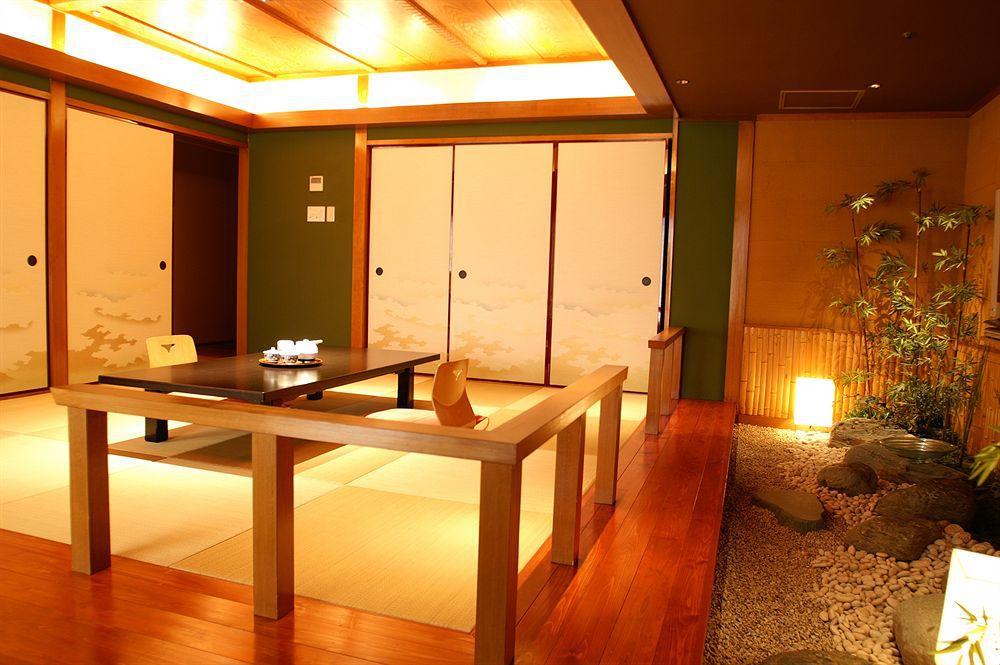 Hotel Ichiei Osaka Esterno foto