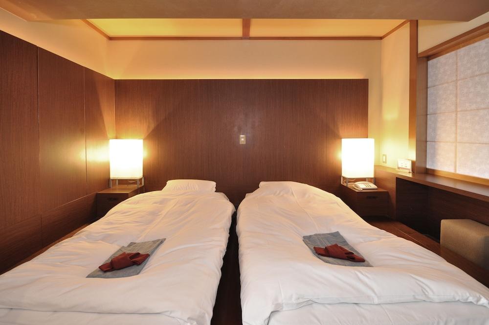 Hotel Ichiei Osaka Esterno foto