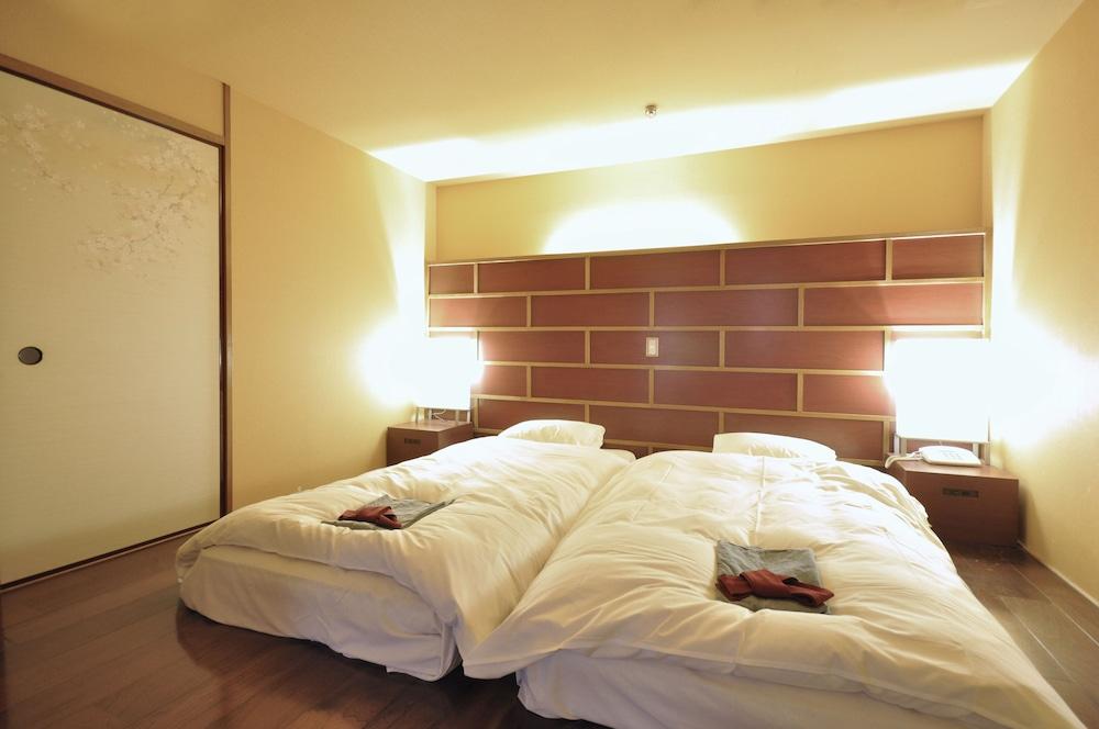 Hotel Ichiei Osaka Esterno foto