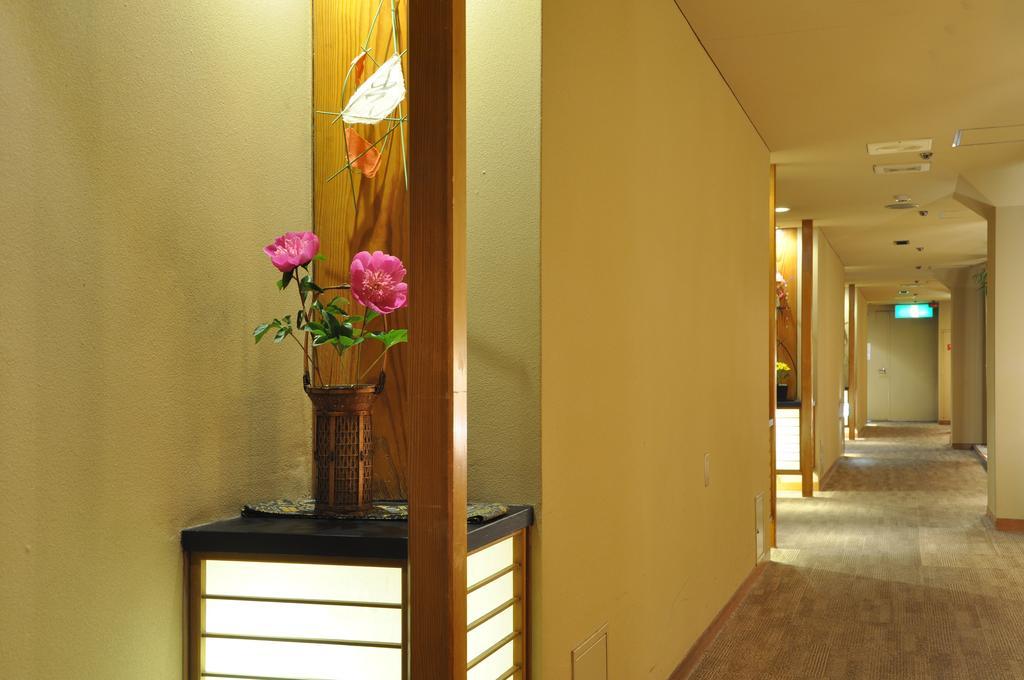 Hotel Ichiei Osaka Esterno foto