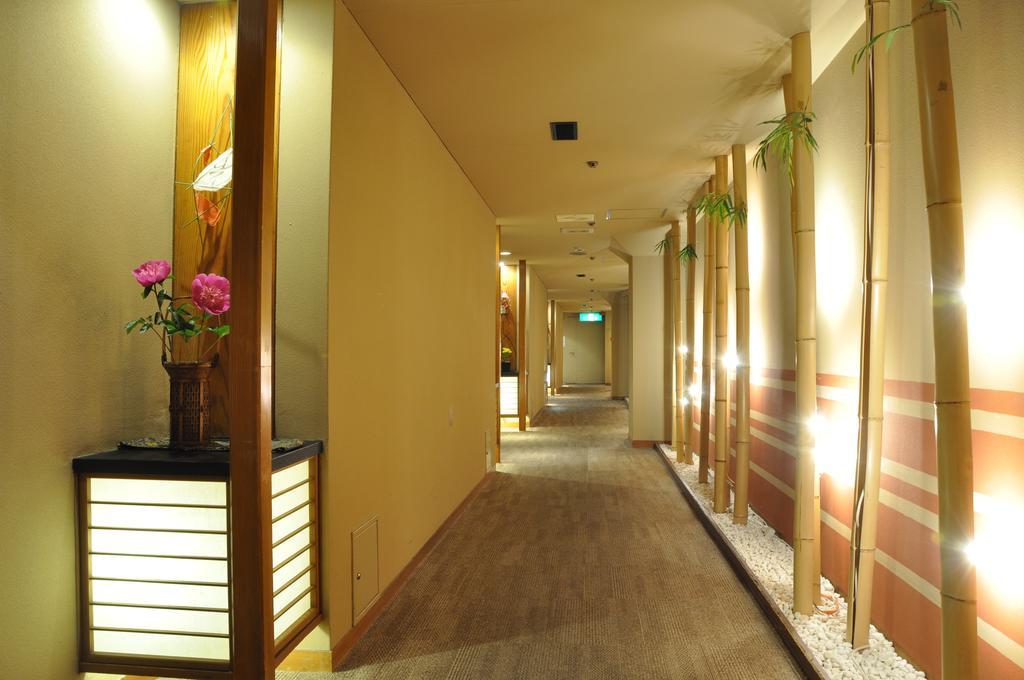 Hotel Ichiei Osaka Esterno foto