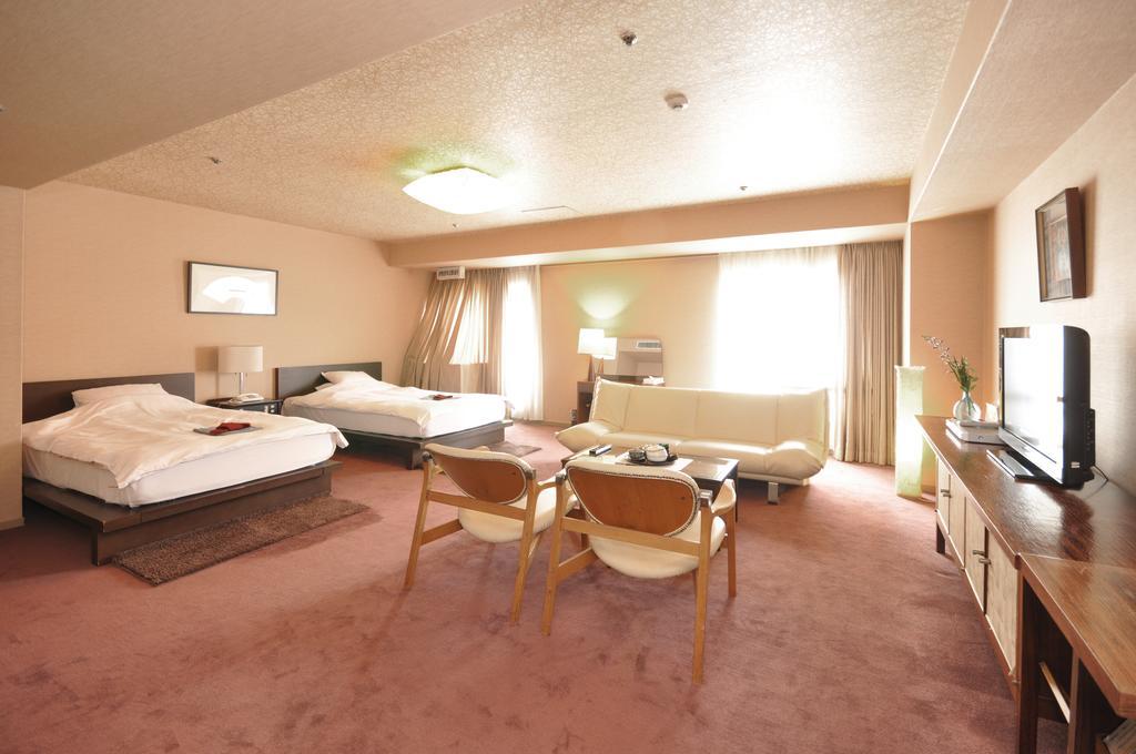 Hotel Ichiei Osaka Esterno foto