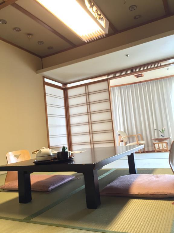 Hotel Ichiei Osaka Esterno foto
