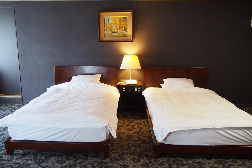 Hotel Ichiei Osaka Esterno foto